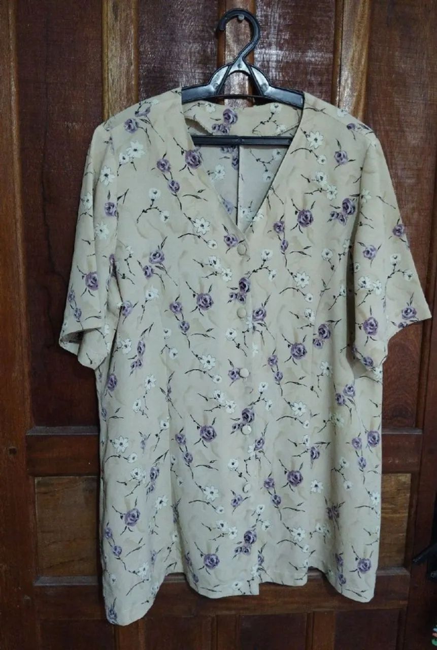 blusa vintage floral