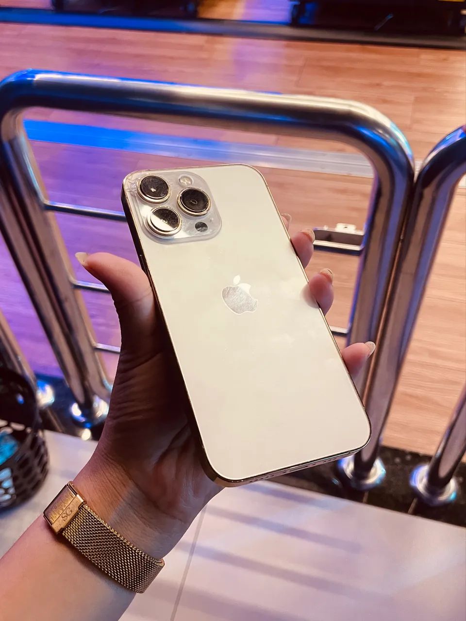 13 Pro Dourado 128GB
