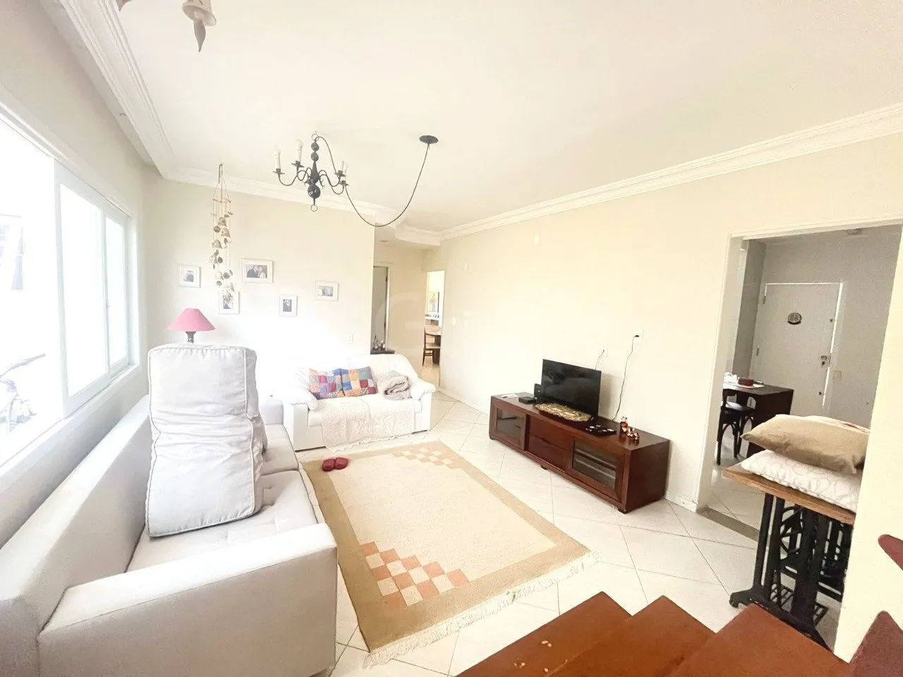 Casa de 260m² com 4 suítes na Santa Mônica - Foto 2