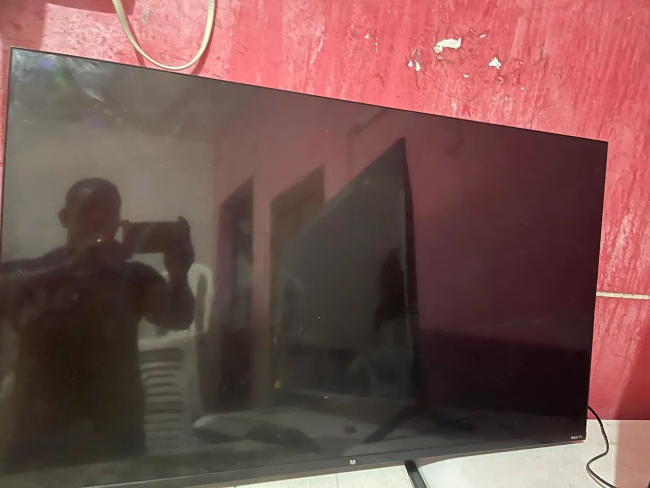 Vendo Tv smart Roku 43  polegadas completa. - Foto 5