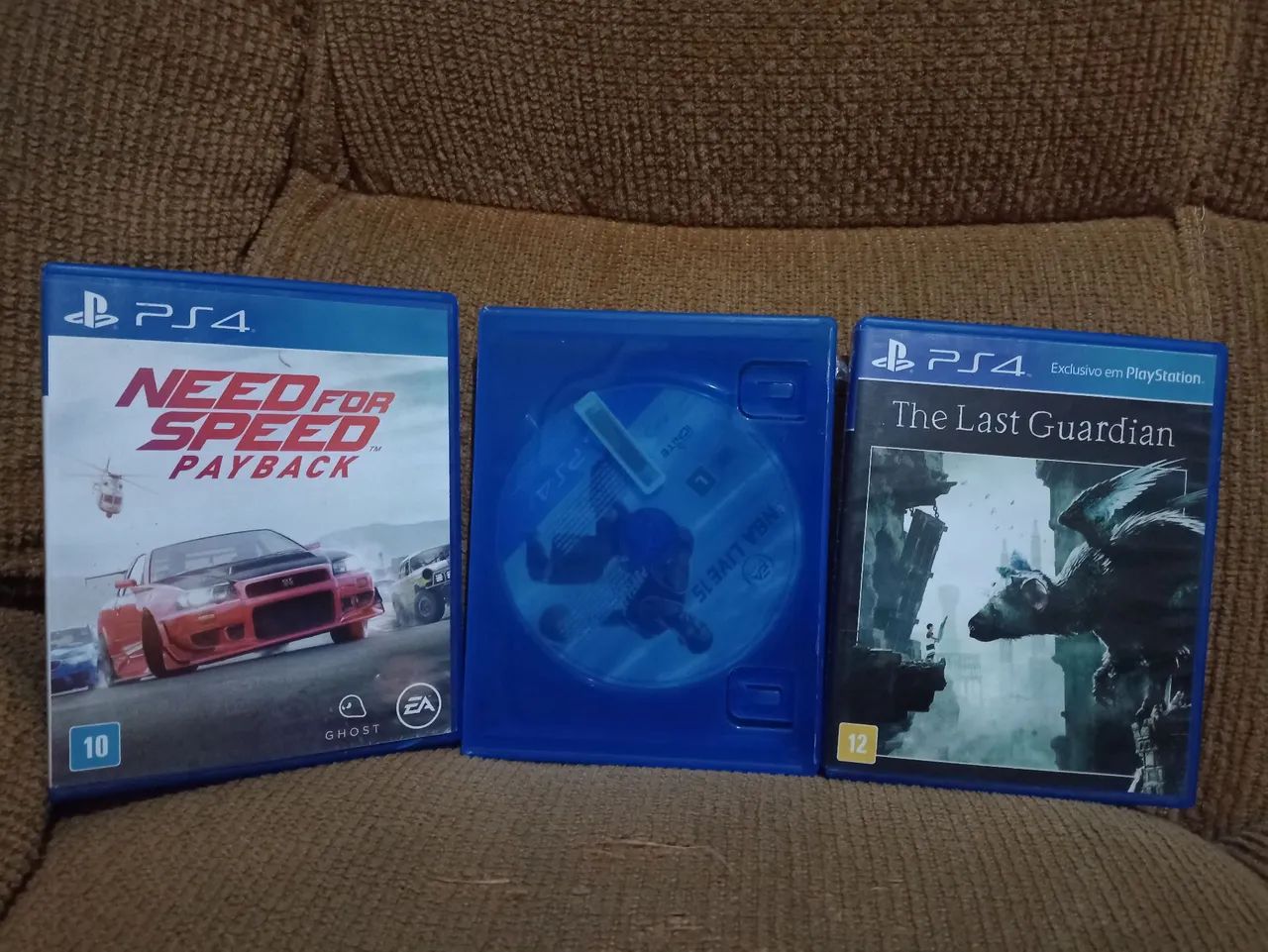 Jogos PS4 Vendo ou Troco !! 