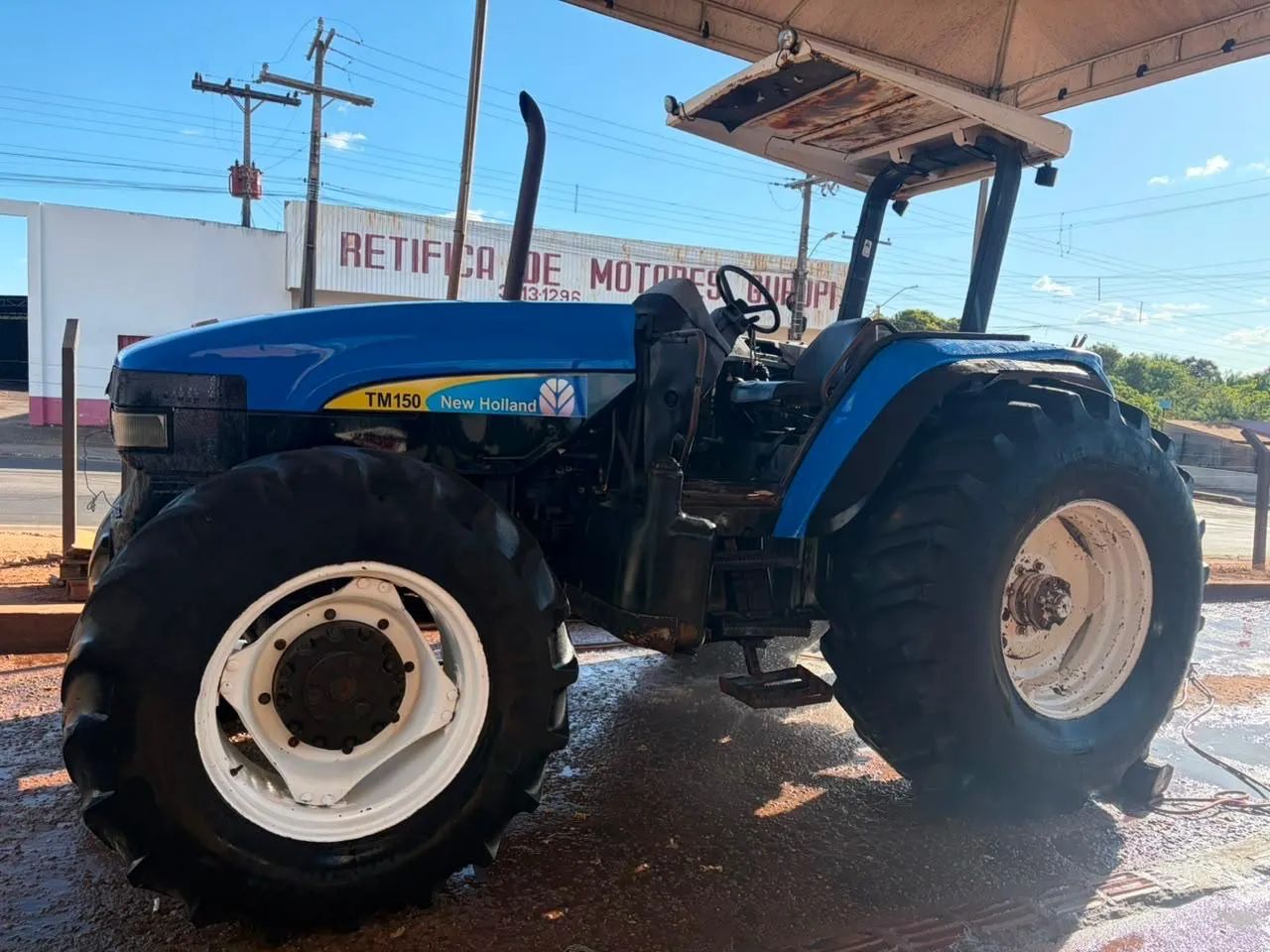 TRATOR NEW HOLLAND TM150  - Foto 2