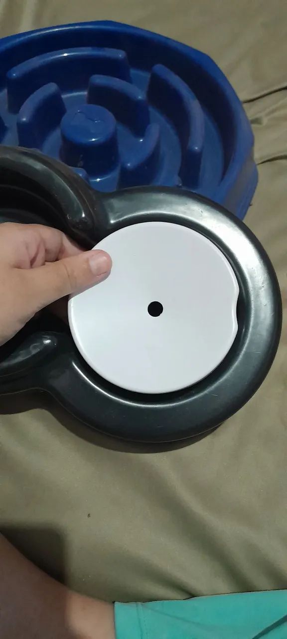 Bebedouro automático e sem germes64962126935809121