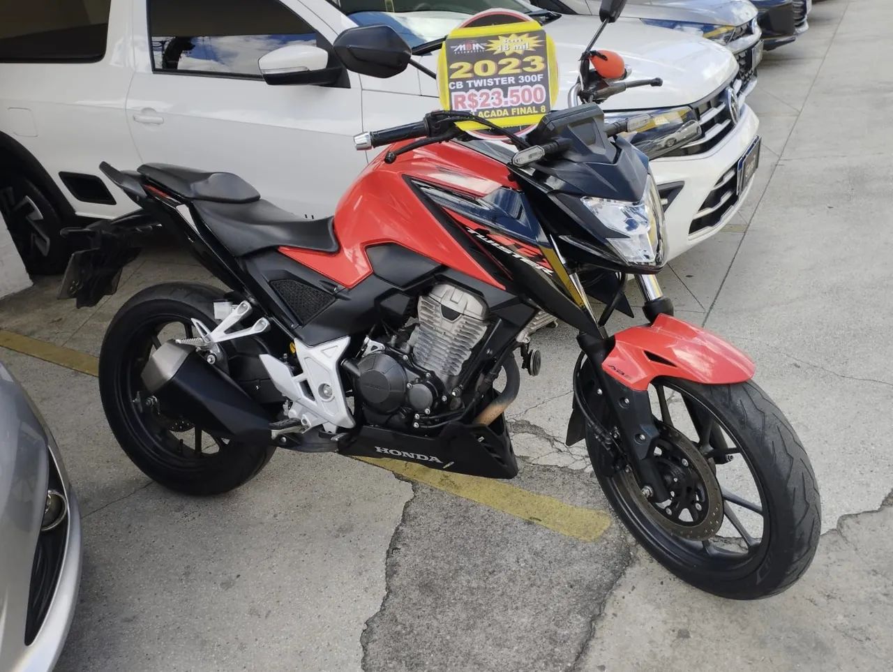 CB Twister 300 com ABS ano 2023 - Foto 3