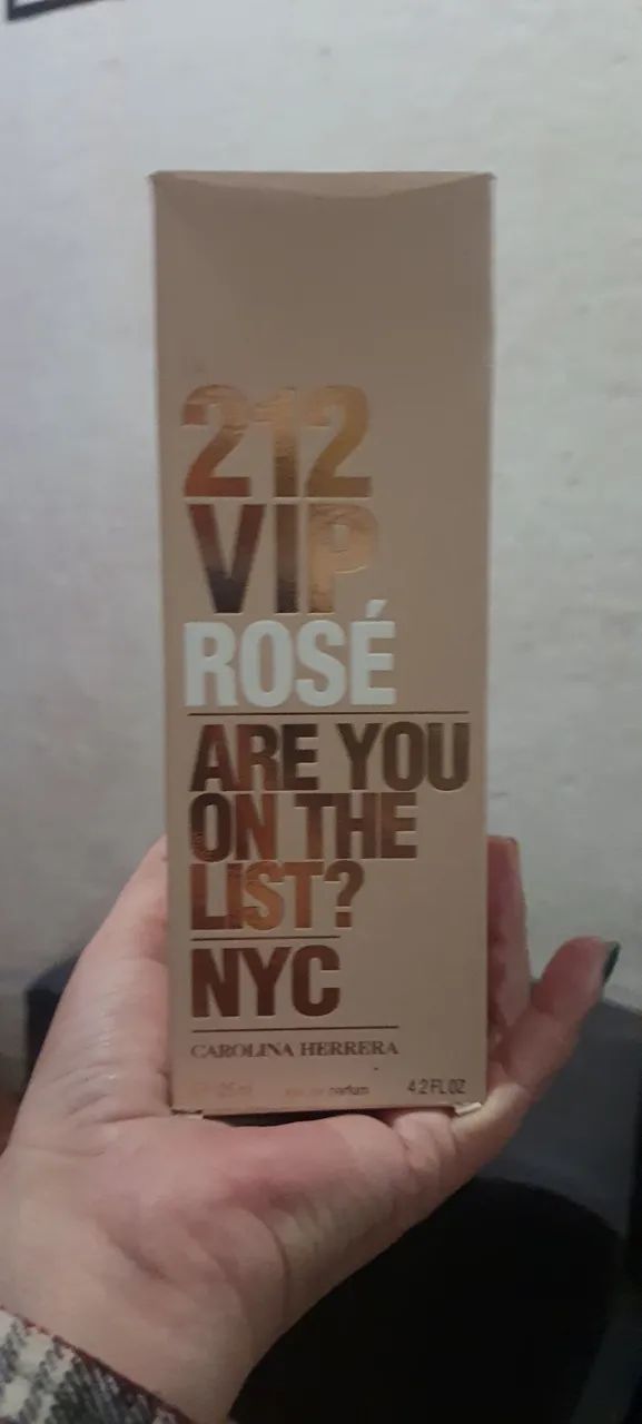 212 vip rose 125ml (Carolina Herrera)