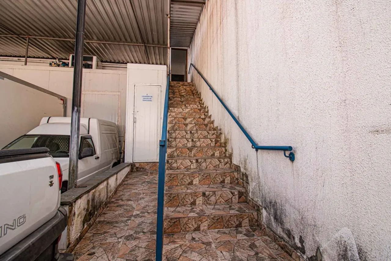 Galpão na Rua Rodrigues de Medeiros, 81  600 m² - Foto 5