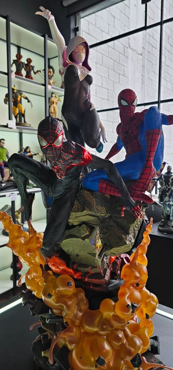 The Amazing Spider-Man Spider-Verse Queen Studios 1/4 - Foto 5