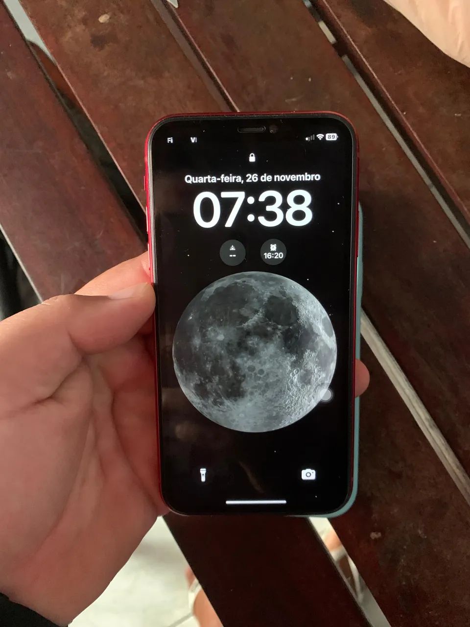 iPhone 11 RED, 64GB Face iD off - Celulares e Smartphones