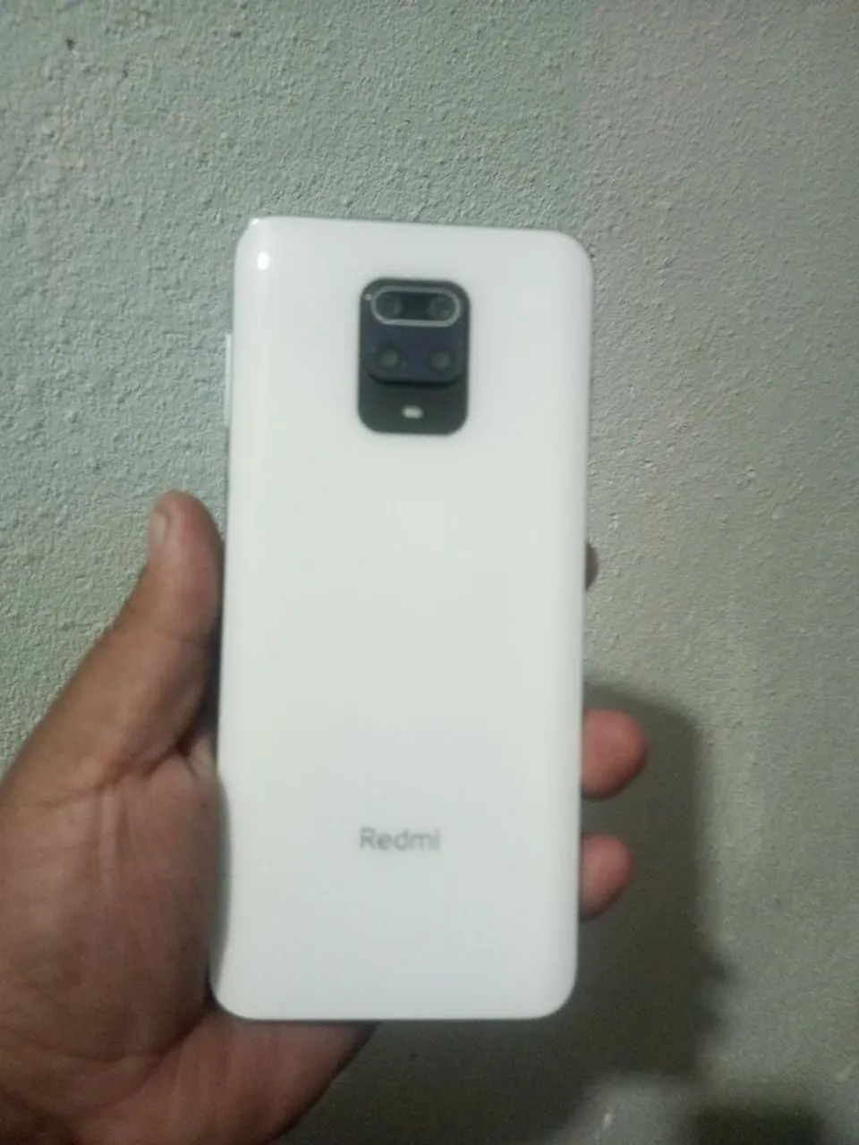 vendo celular Redmi note 9s 64 GB com cabo do carregador  - Foto 2