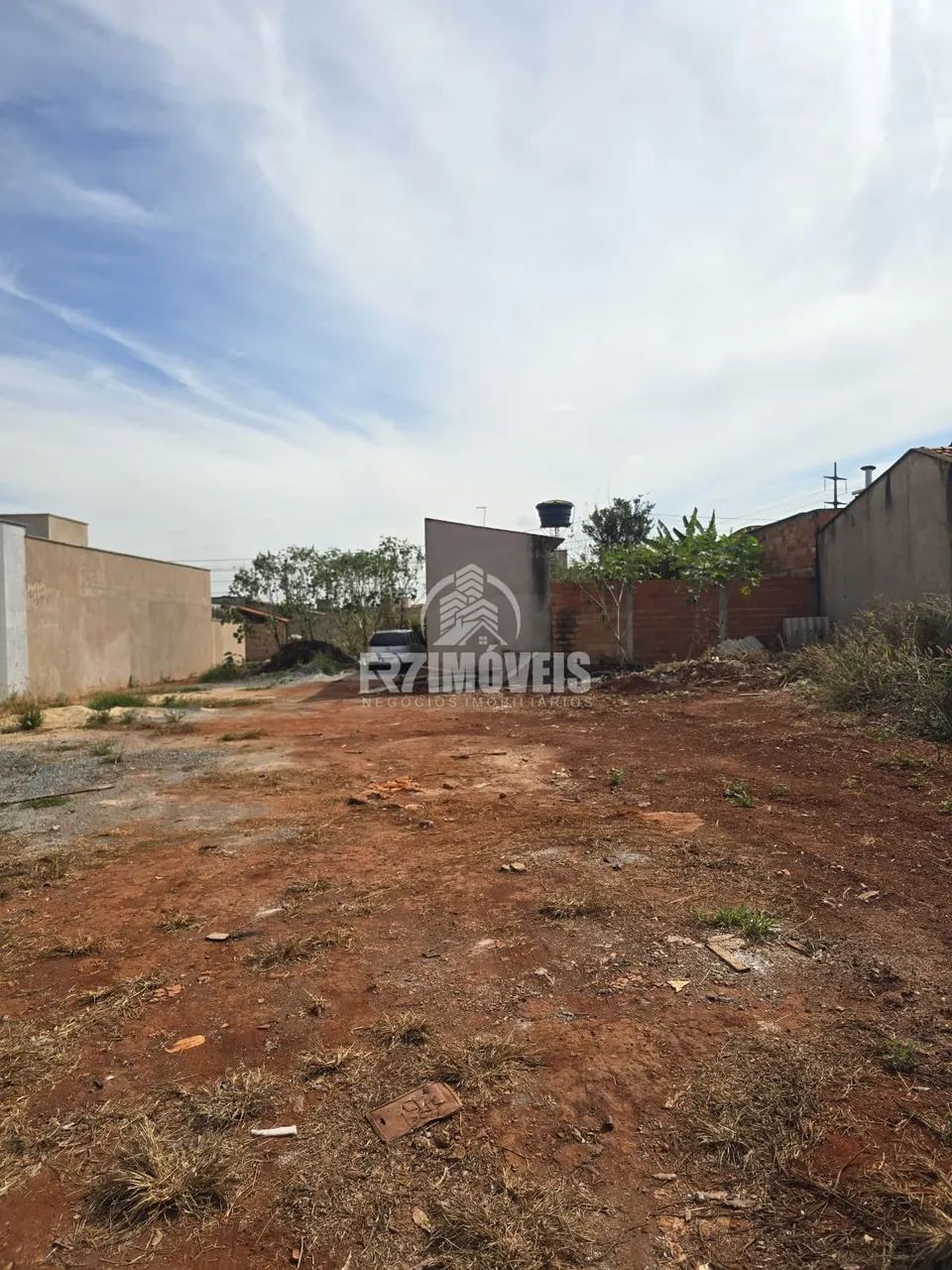 LOTES PARA CONSTRUÇÃO 10x20 - 200 m² - PRÓXIMO A UFG - Foto 2
