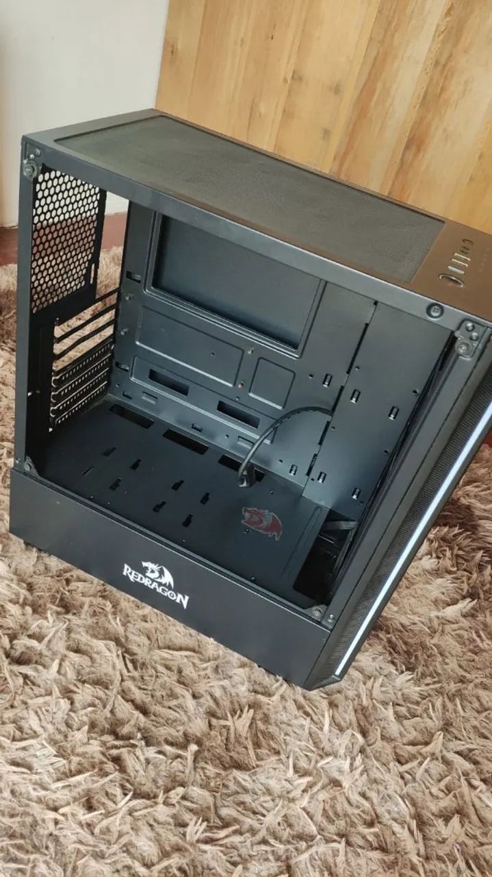 Gabinete Redragon  - Foto 3