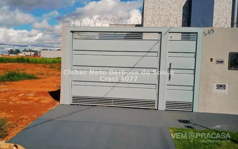 EXCELENTE IMÓVEL COM SUÍTE E VIAS RÁPIDAS ATE O CENTRO!