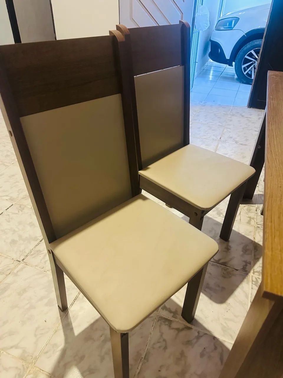 Mesa de Jantar com 6 cadeiras - Foto 4