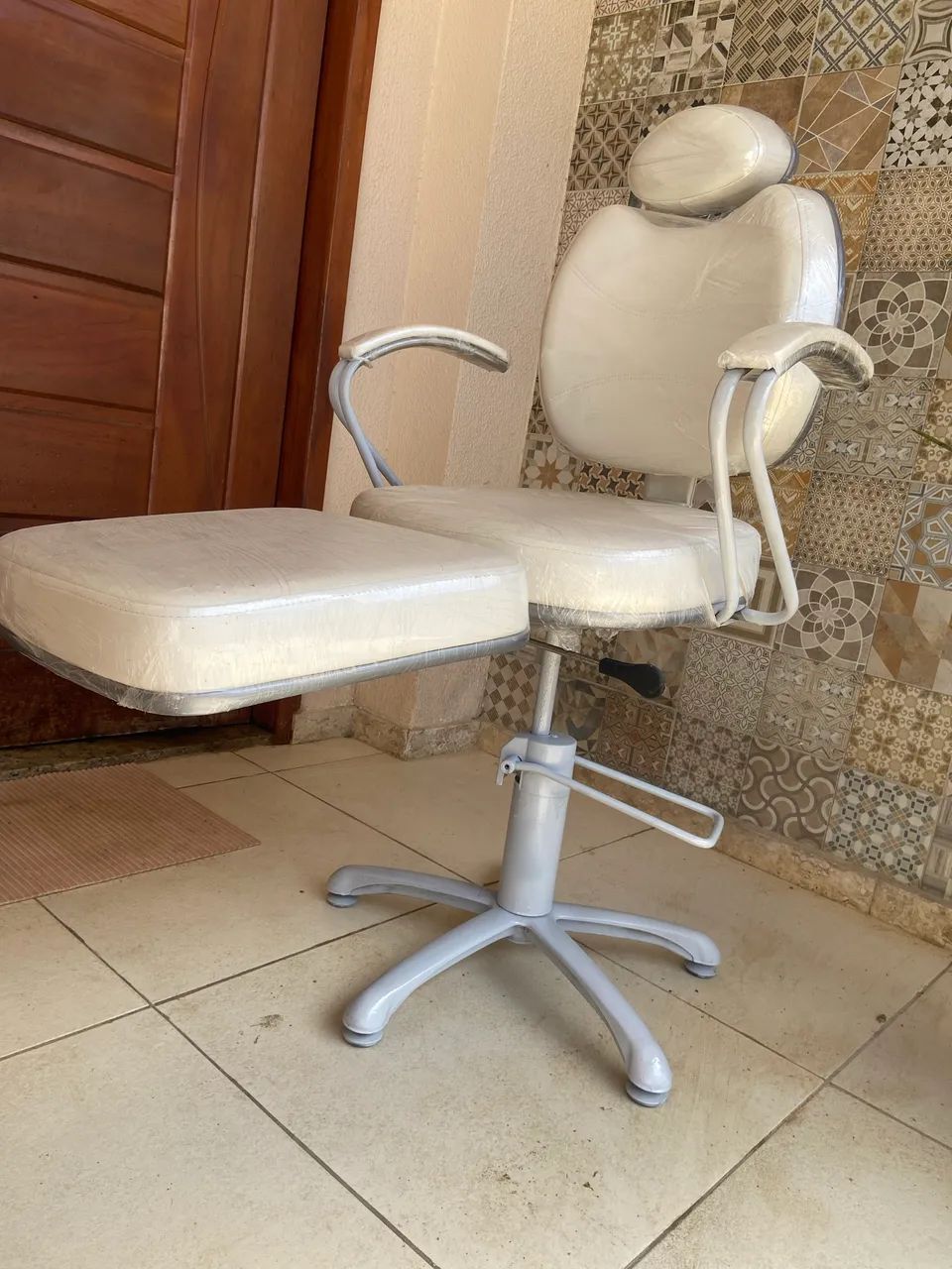 Cadeira de estética 