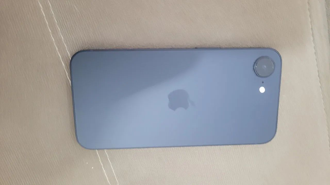 Iphone 17e (1 mês de uso) - Foto 5
