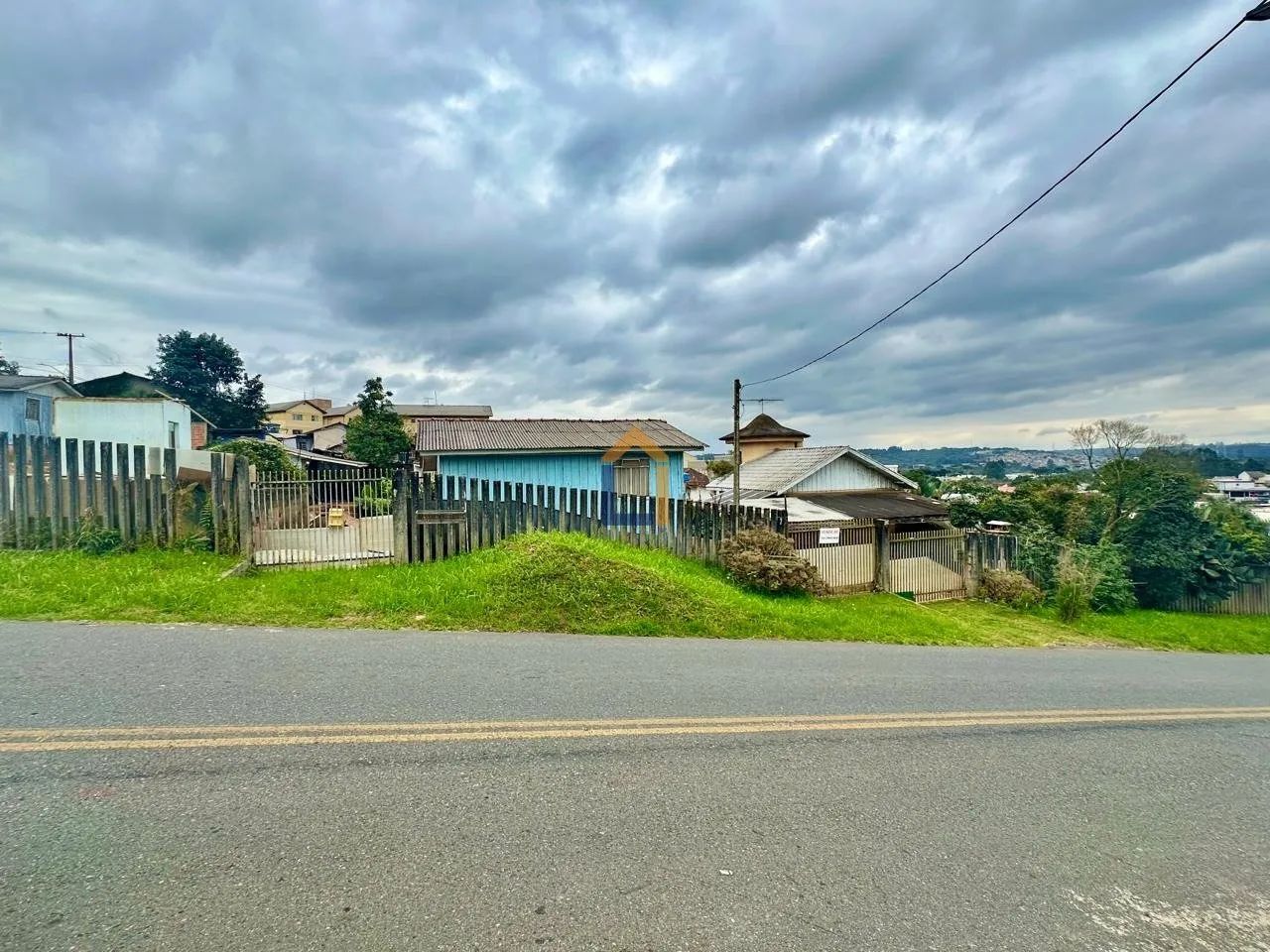 Terreno com 1.813m² em Colombo - Foto 4