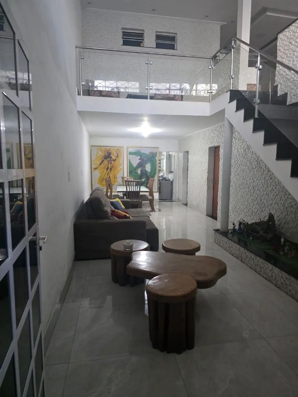 VENDE-SE  GRANDE COM 2 ANDAR. - Foto 2