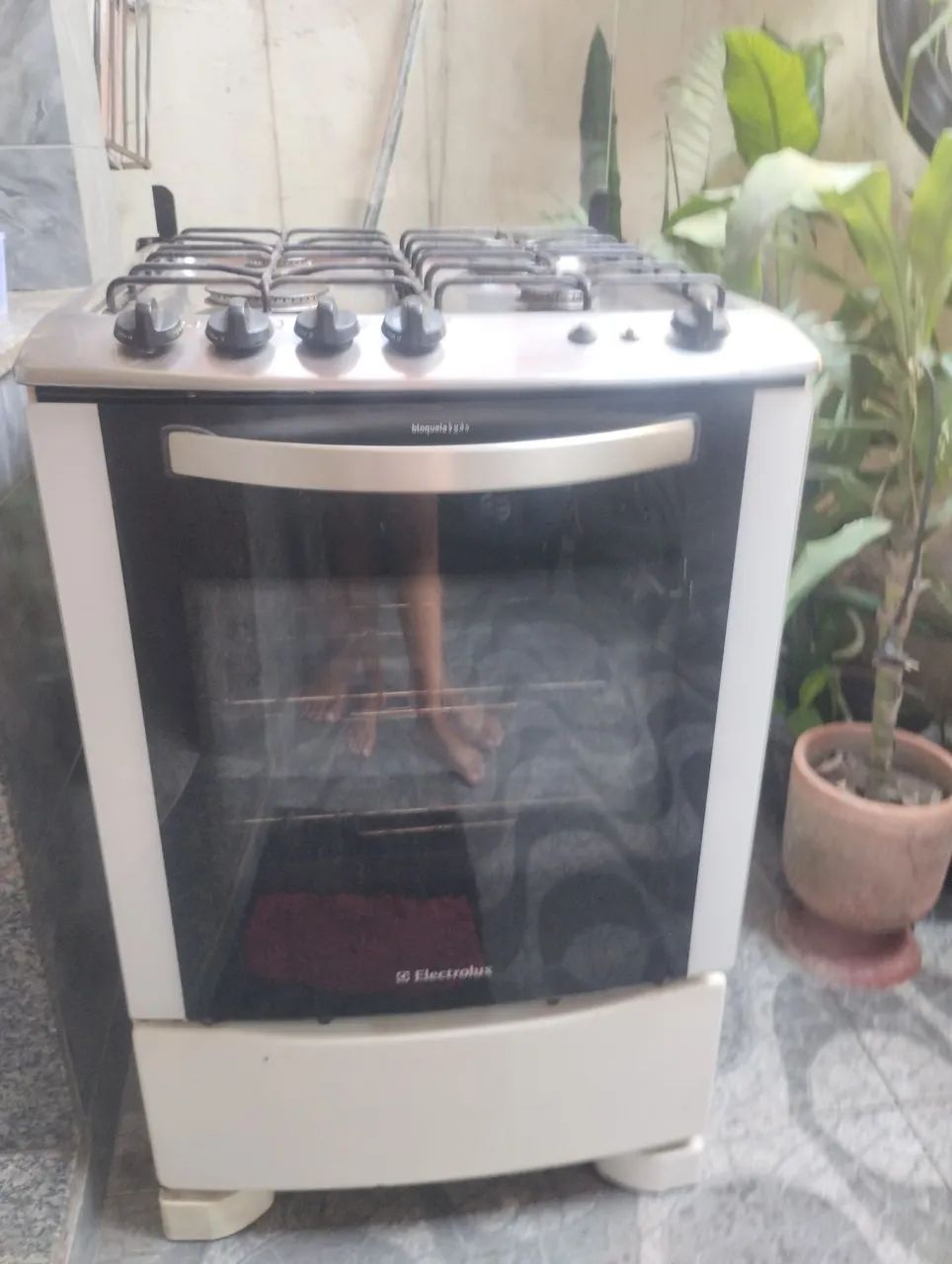 Vendo Fogão funcionando perfeitamente  - Foto 3