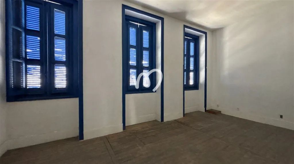 Prédio comercial histórico com 3.345 m² e possibilidade de construção no Centro do Rio - Foto 2