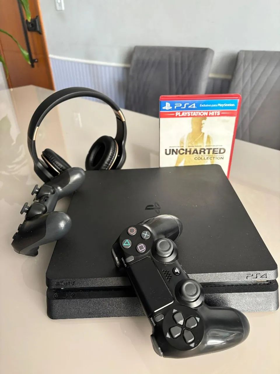 Ps4 500GB COMPLETO - Consoles de Vídeo Game - Bairro do Colonia