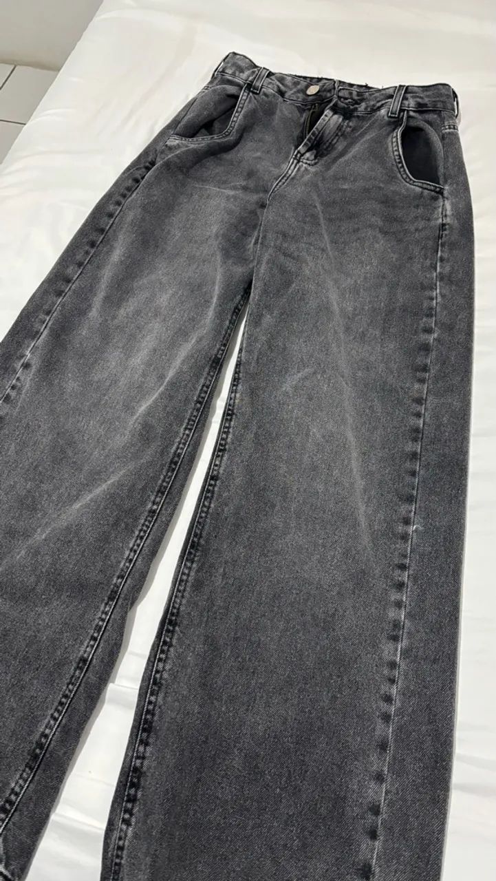 Calça jeans cinza 