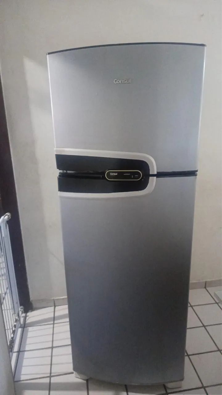vendo geladeira