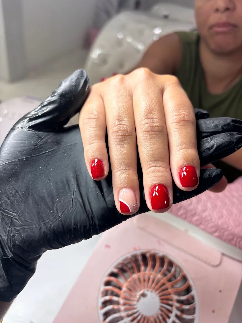 Contrata- se manicure  - Foto 2