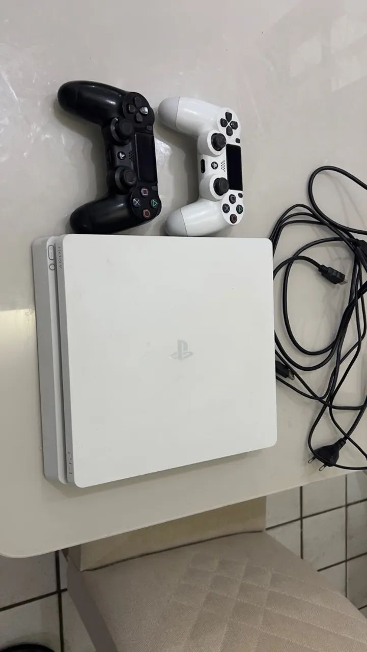 Ps4 slim 1Tb branco com jogos