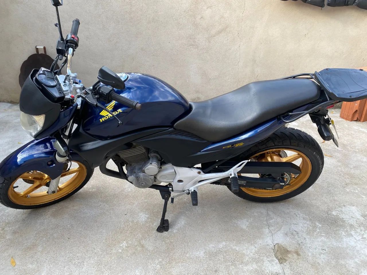 CB300R - Foto 2
