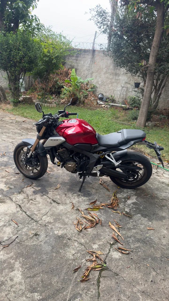 CB650R muito nova  - Foto 2