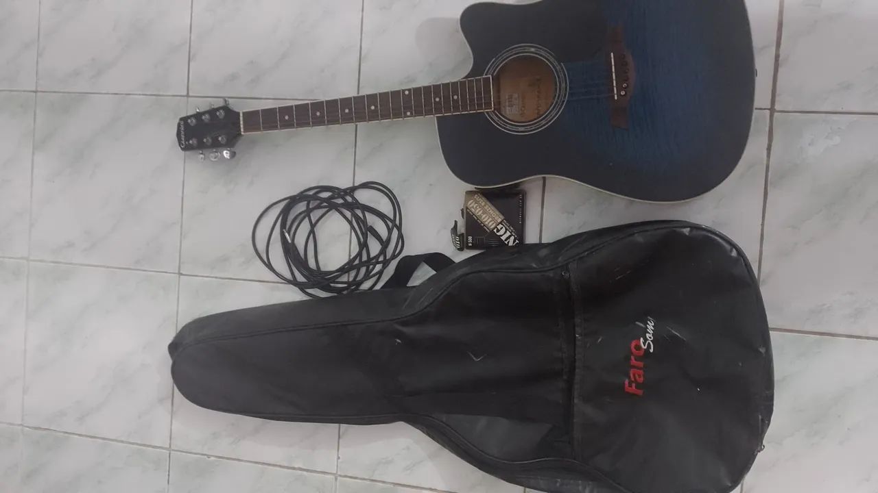 Violão elétrico Gianini com capa e Cabo 