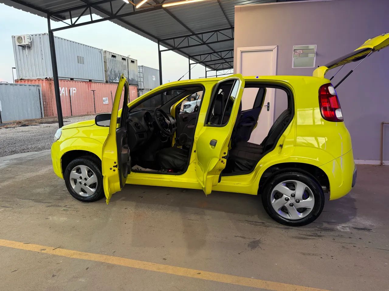Fiat Uno Vivace/rua 1.0 EVO Fire Flex 8V 5P 2011 - Foto 2