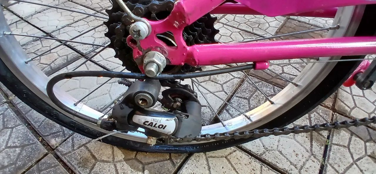 Bicicleta Caloi Barbie Aro 20 - Foto 5