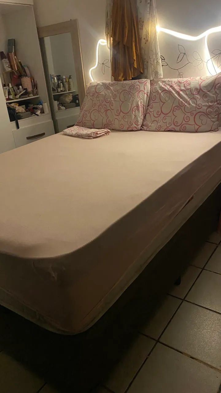 Cama casal com baú  - Foto 4