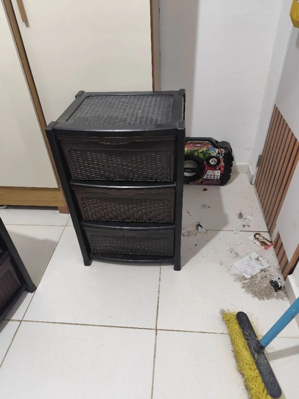 Vendo gaveteiro grande 100,00 cada - Foto 3