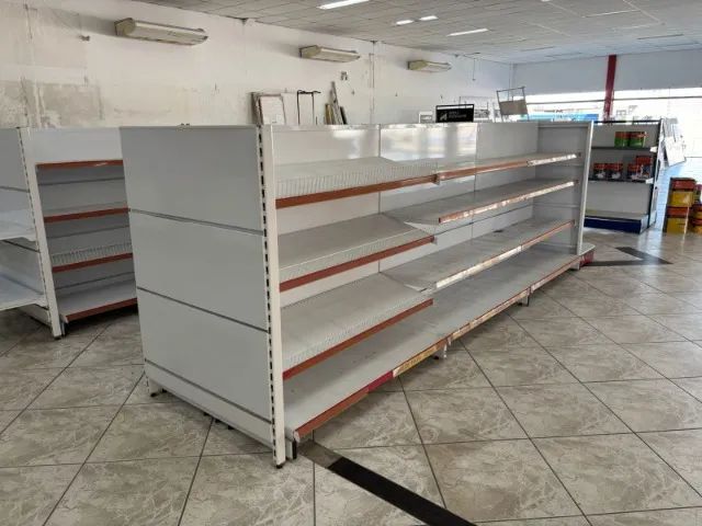 prateleiras gondolas - Foto 5