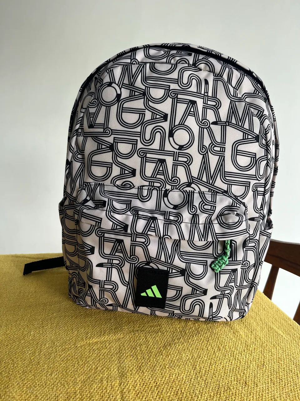 Mochila Adidas Clássica Farm Nova e Original 