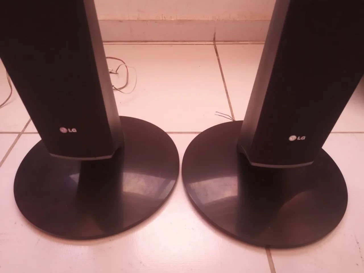 Caixa acústica LG tipo torre  - Foto 2