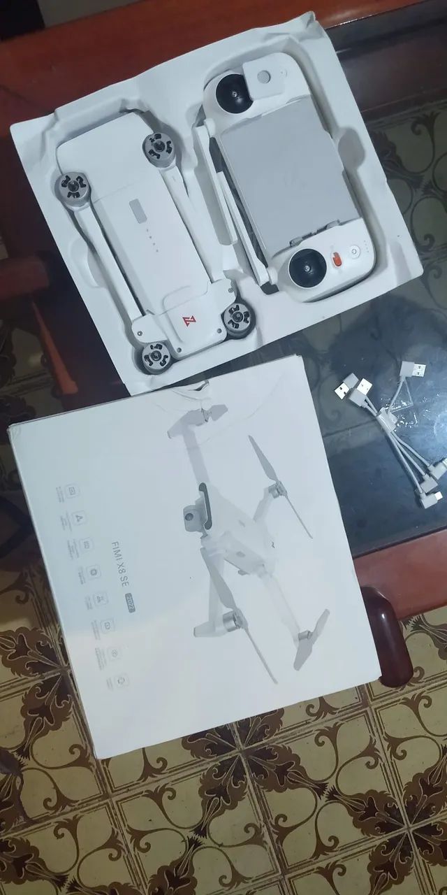 Fimi x8se22 na caixa original com duas baterias!! - Foto 4