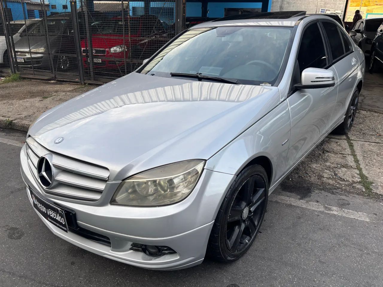 Mercedes-Benz C-180 CGI Classic 1.8 16V 156cv Aut. 2011
