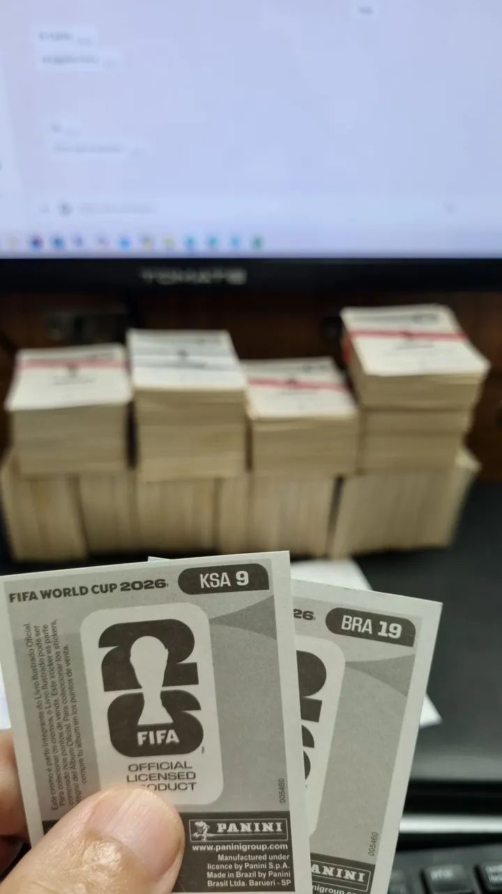 Copa 2026 lote 2500 figurinhas - Foto 2