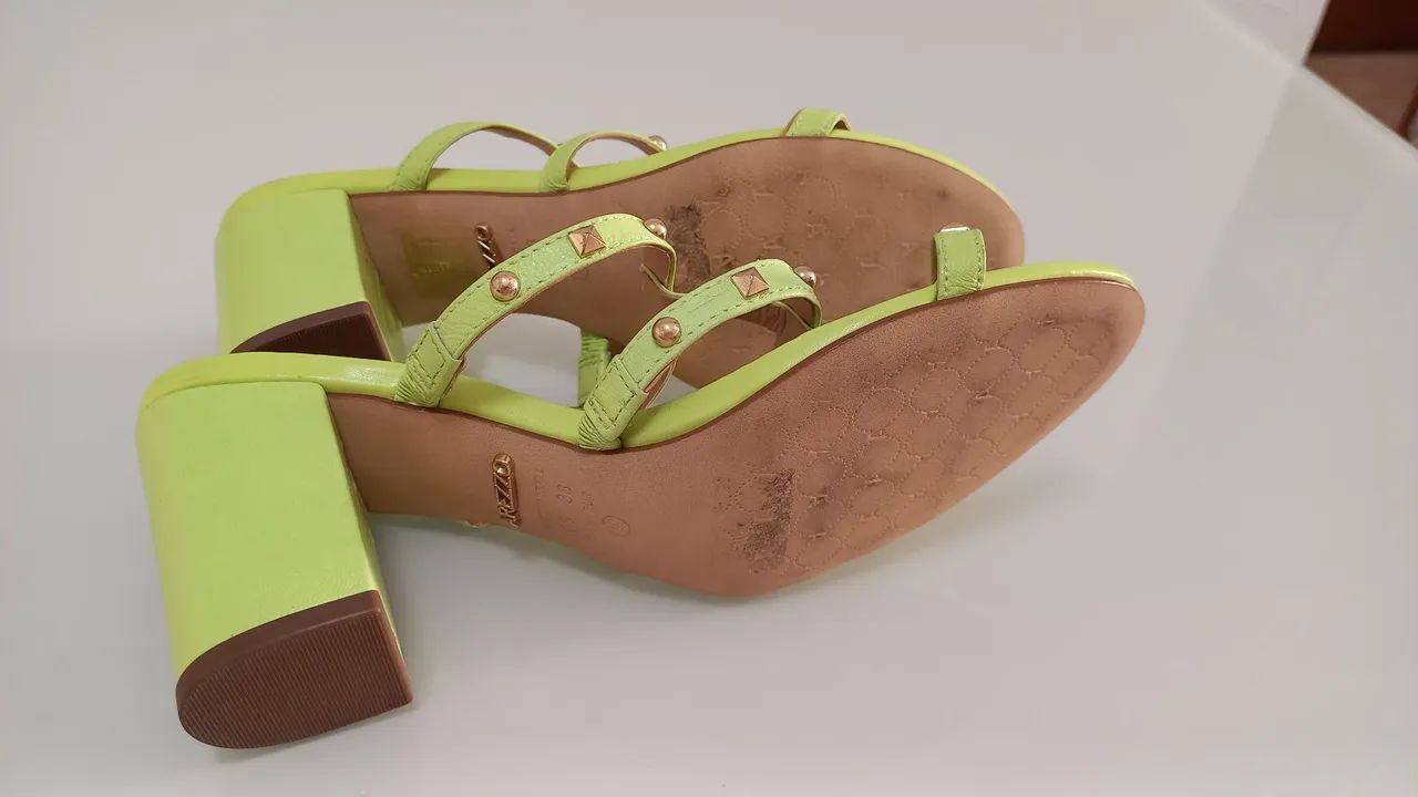 Sandália Arezzo verde N° 36 - Foto 5
