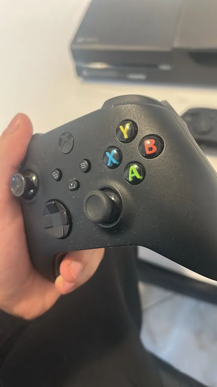 Xbox One com 2 Controles - Foto 5