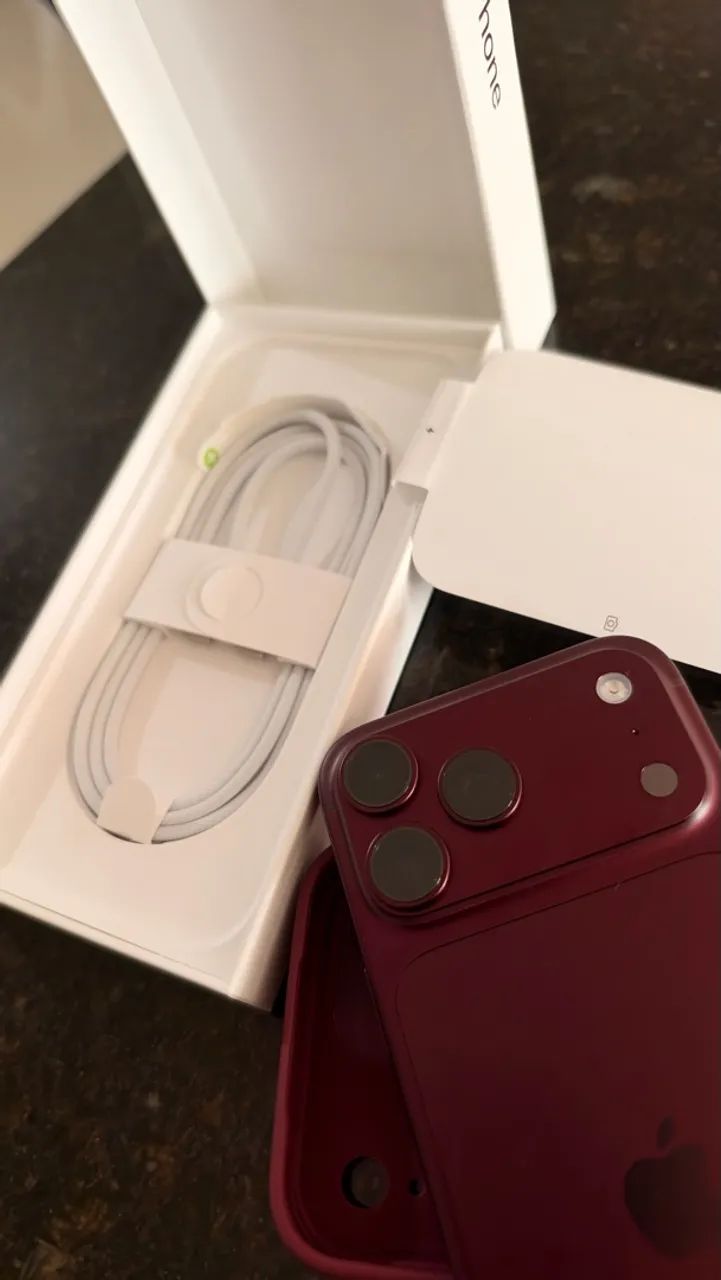 iPhone 18 pro Max 256 bordo a cor do momento 