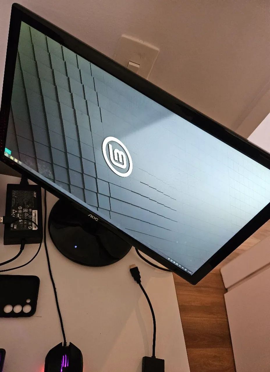 Monitor AOC 2243W 21,5 Polegadas
