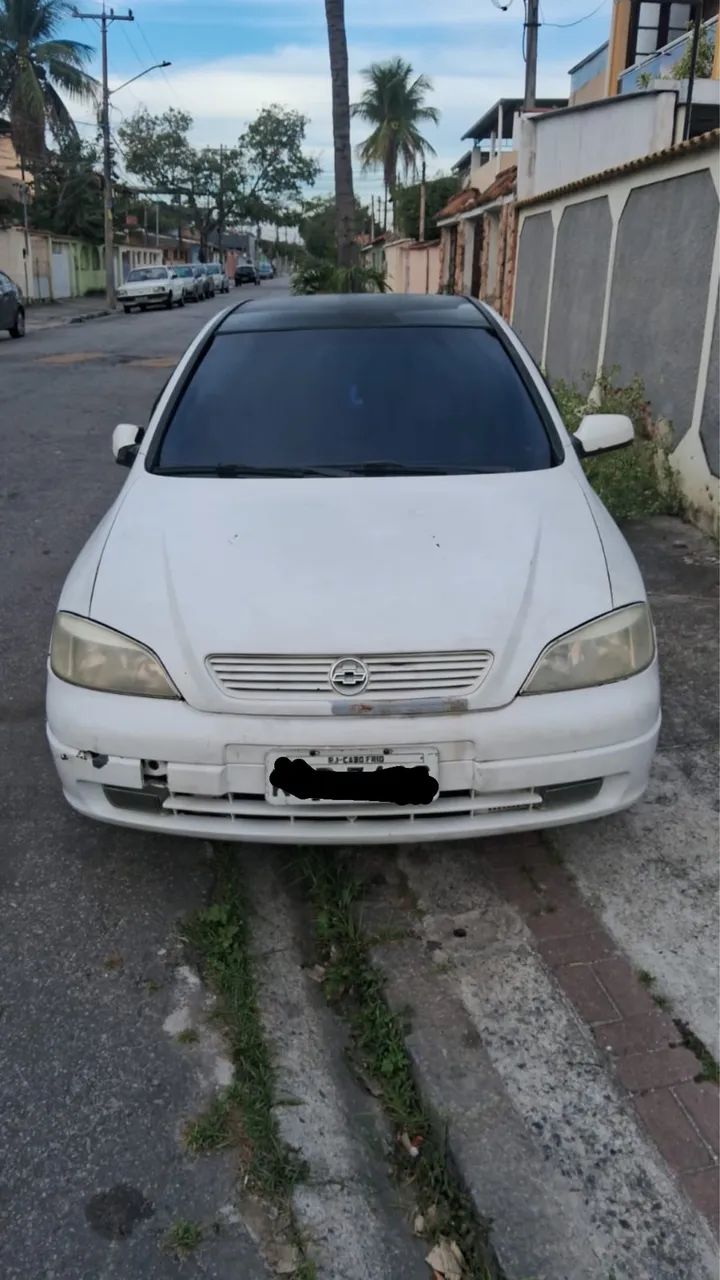 Chevrolet Astra Astra 2.0/ CD/ GLS 2.0 MPFI 16V 3p 2000