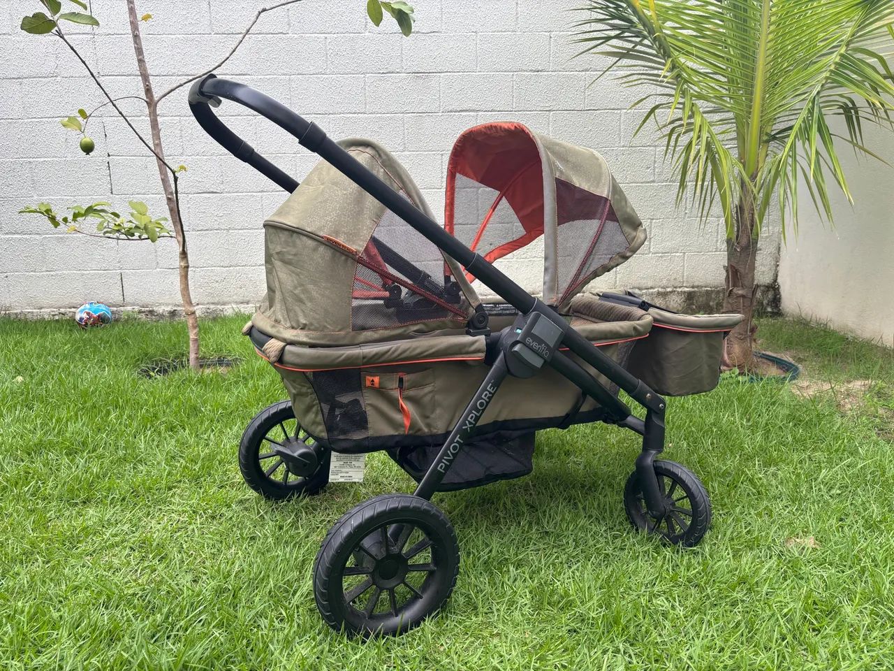 Carrinho Passeio Eventflo Xplore Duplo 