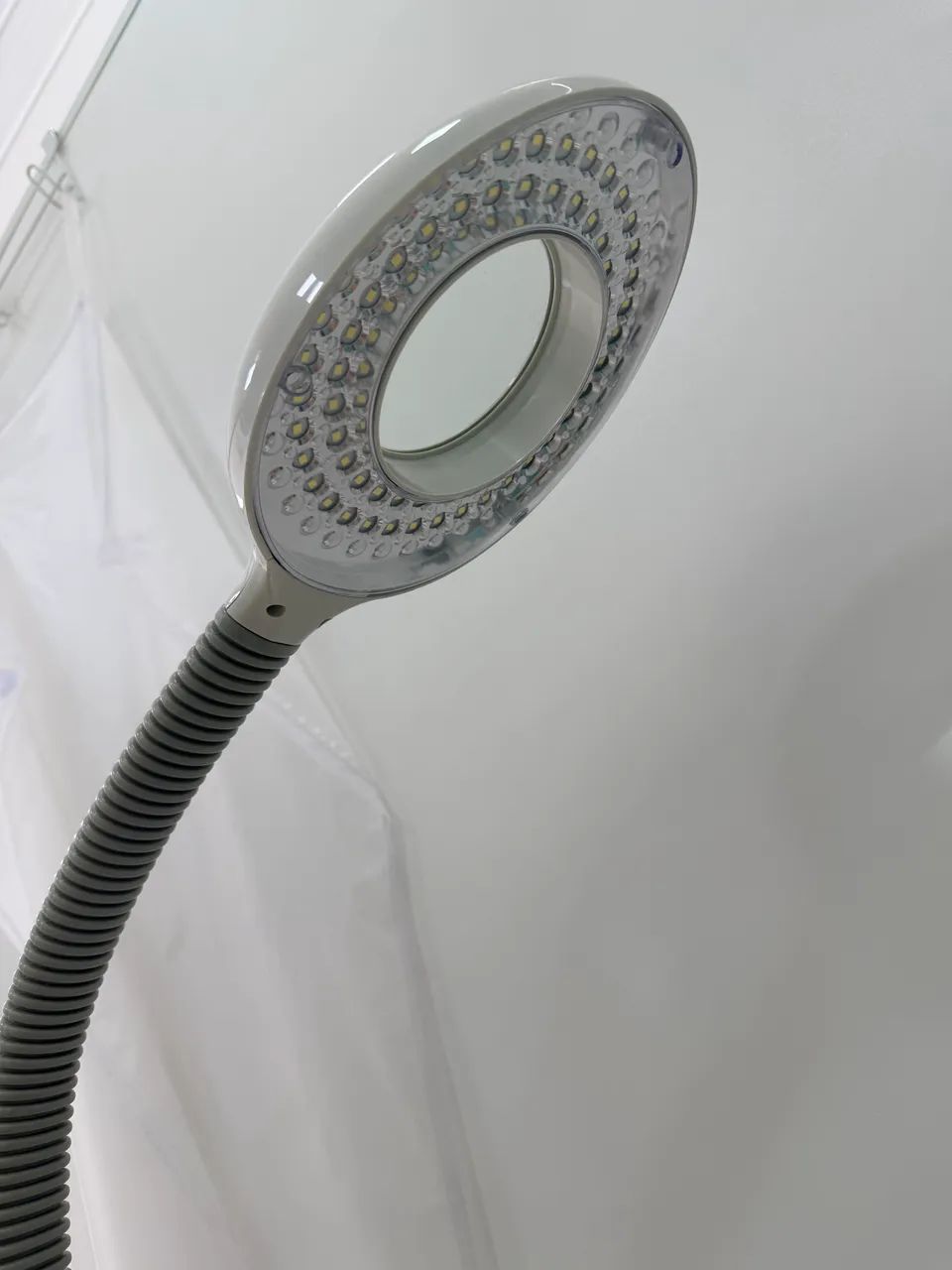 Luminária Estek estética ou podologia - Foto 2