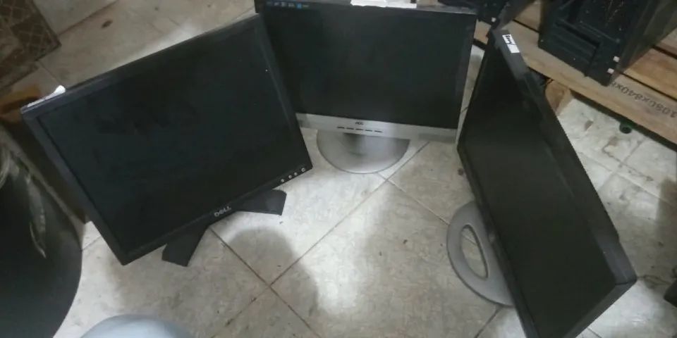 MONITORES PARA RETIRADA DE PEÇAS OU CONSERTO - Foto 2