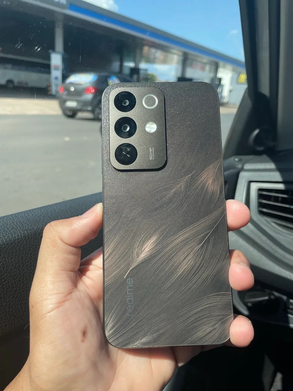 Realme c85